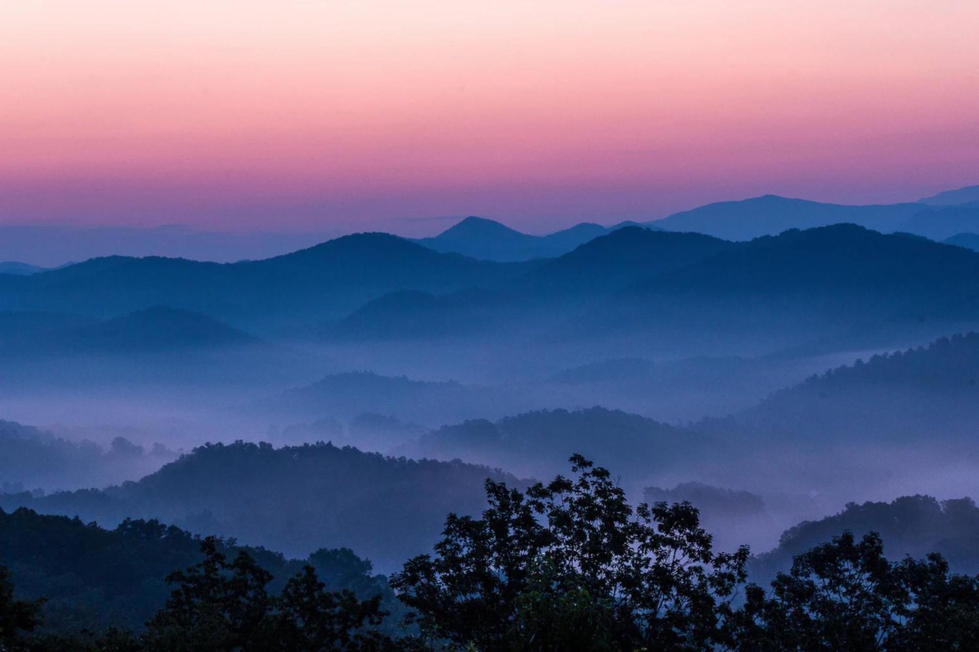 Views 1Br15Bath Pet-Friendly With Hot Tub & Bbq Pigeon Forge Exterior foto