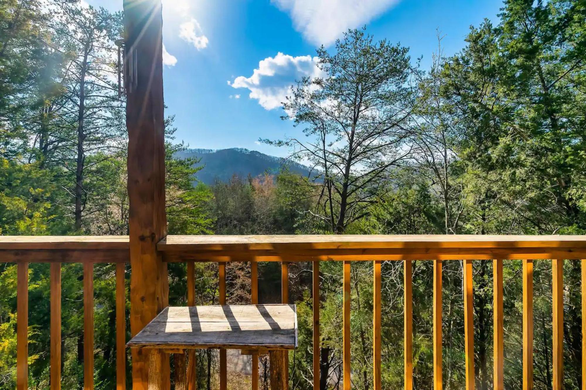 Views 1Br15Bath Pet-Friendly With Hot Tub & Bbq Pigeon Forge Exterior foto